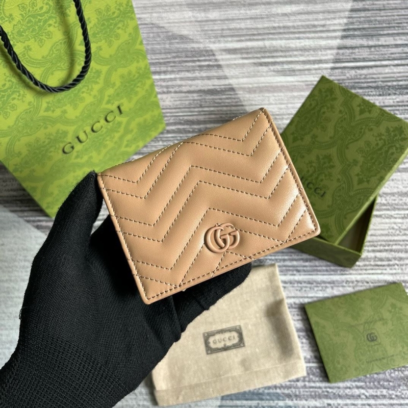 G*u*i wallets & purse